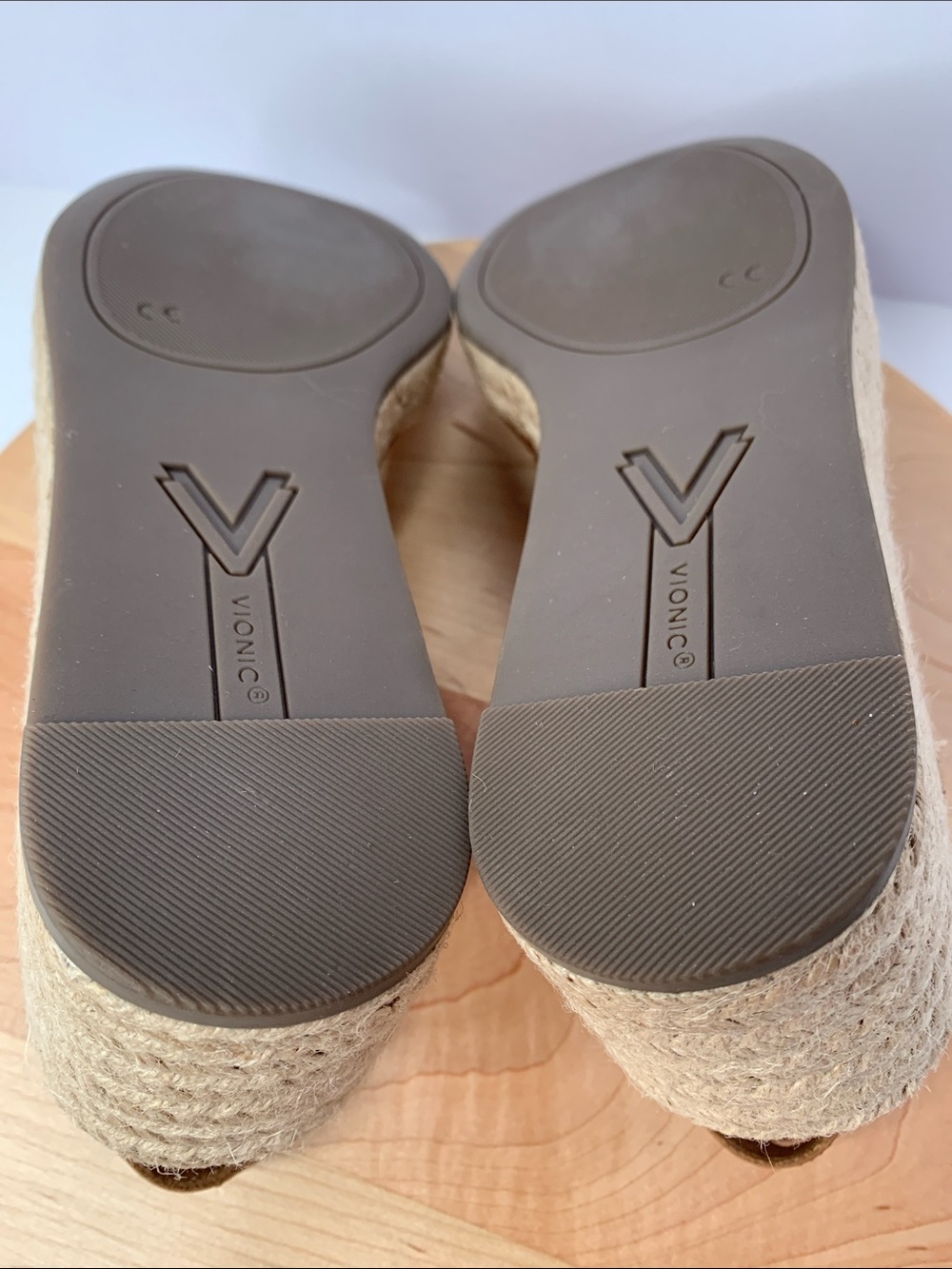 Vionic Calera Women’s Size 8 Wedge Slingback Slip On Sandals New - Picture 11 of 15
